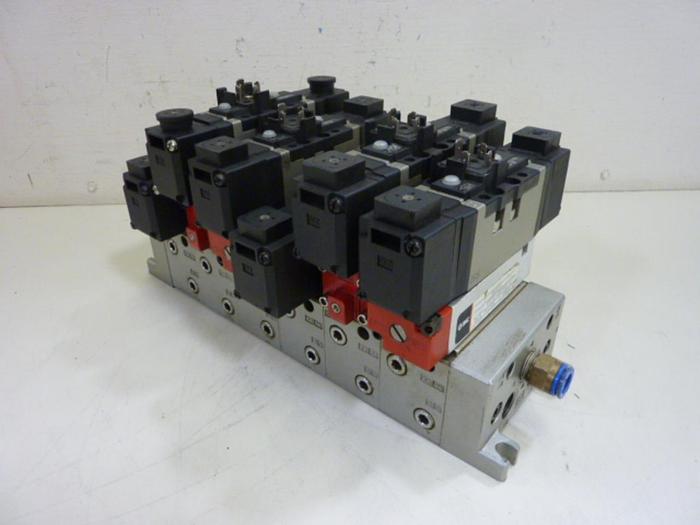 Used SMC Control Block w/ Valves VV71-PR-02 #60101