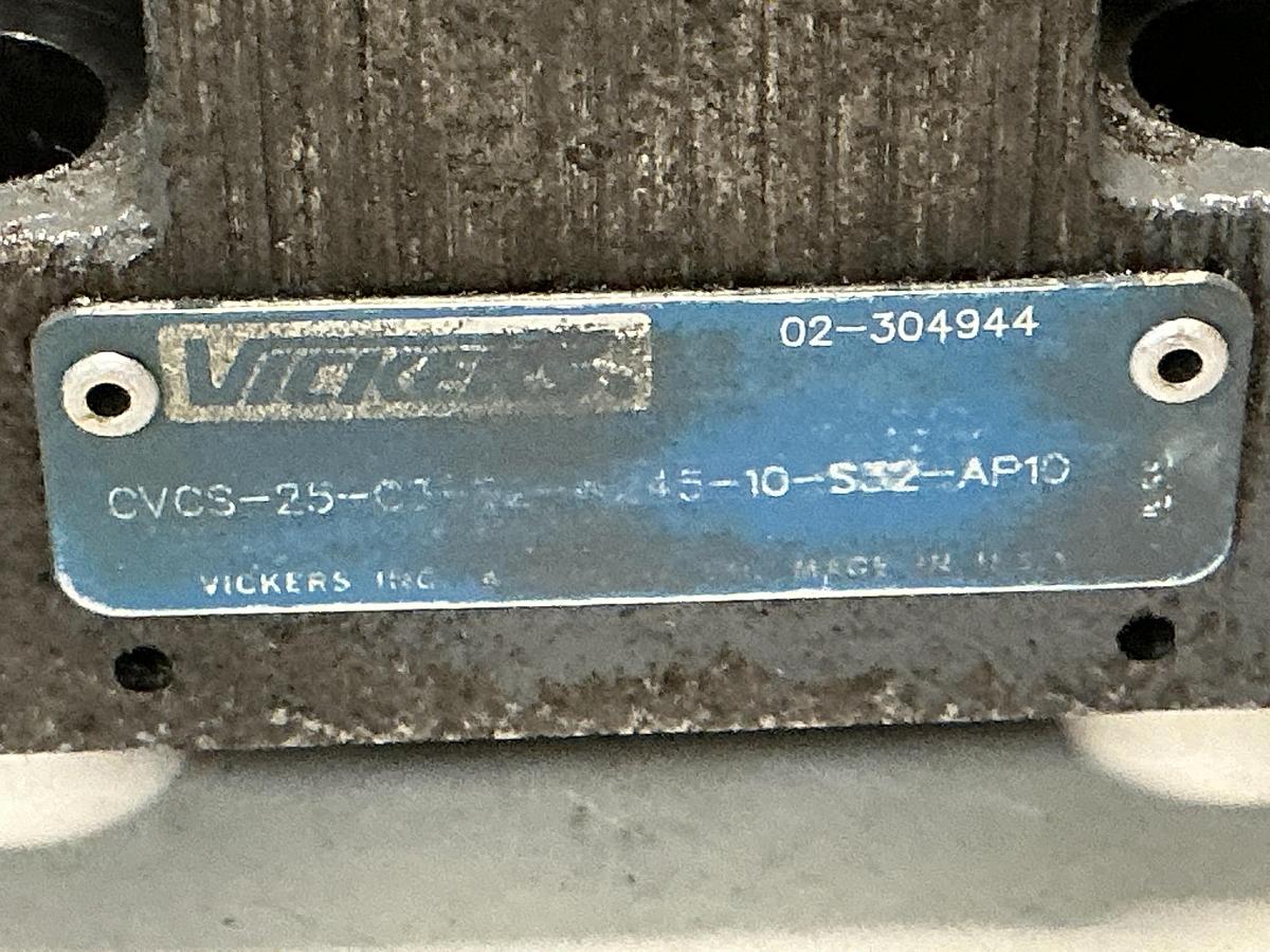 Used VICKERS DG4V-3-2AL-M-U-HL7-60