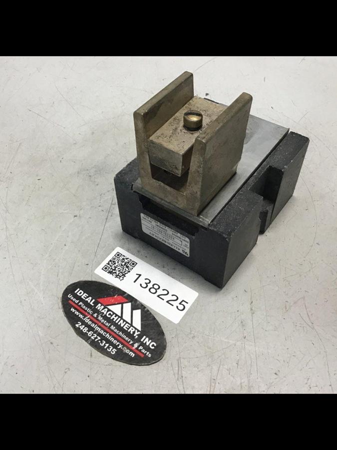 Used ALLEN BRADLEY Fuse Holder 40023-401-01 Used