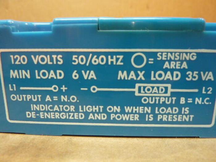 Used ISSC Proximity Switch 1220-1-B-1 #32453