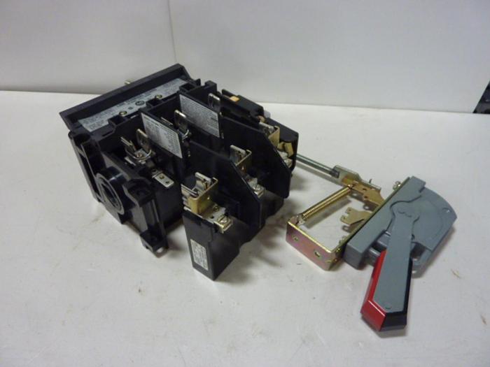 Used ALLEN BRADLEY 30 Amp Disconnect Switch 1494V-DS30 SER A #57401