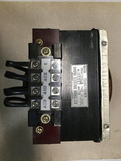 Used SHOWA 800 VA Transformer ST800VA #102615