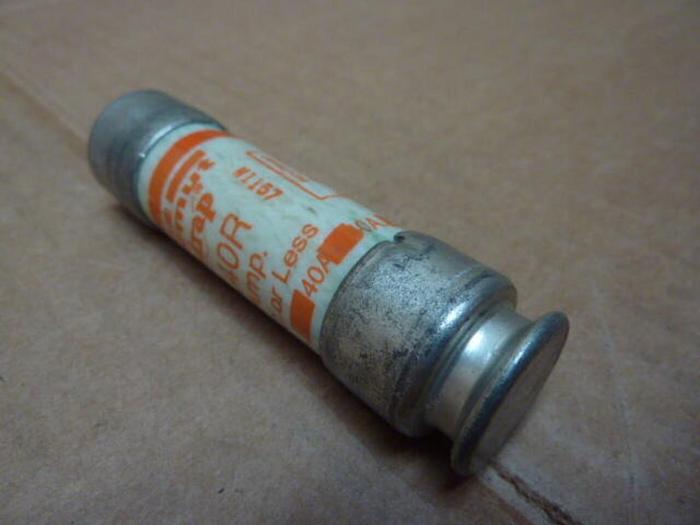 Used FERRAZ SHAWMUT 40 Amp Fuse A2K40R #26806