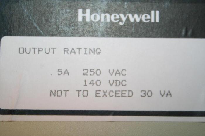 Used HONEYWELL Output Module 621-0007 #11486