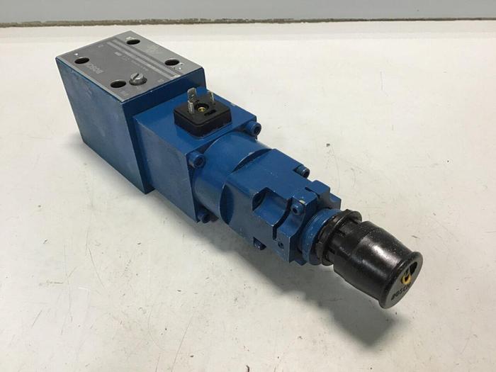 Used BOSCH Servo Proportional Valve 0 811 403 001 Used