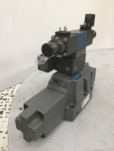 Used REXROTH Valve 4WRZ25W3-325-50/6A24N9EK4/D3MR Used