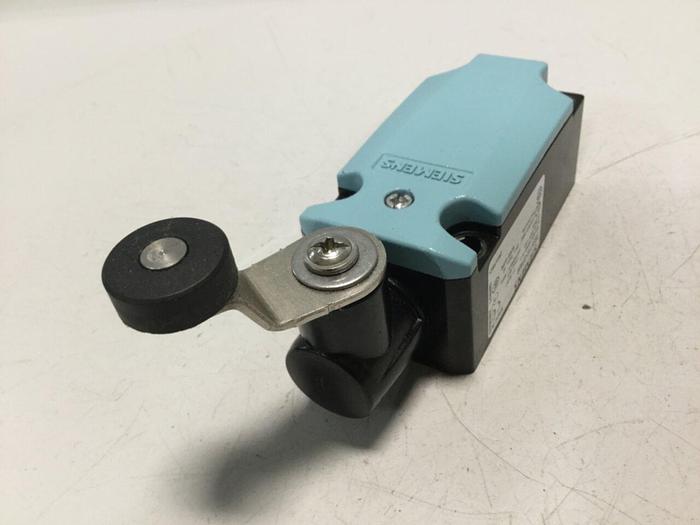 Used SIEMENS Limit Switch 3SE5 112-0PA00 #110519