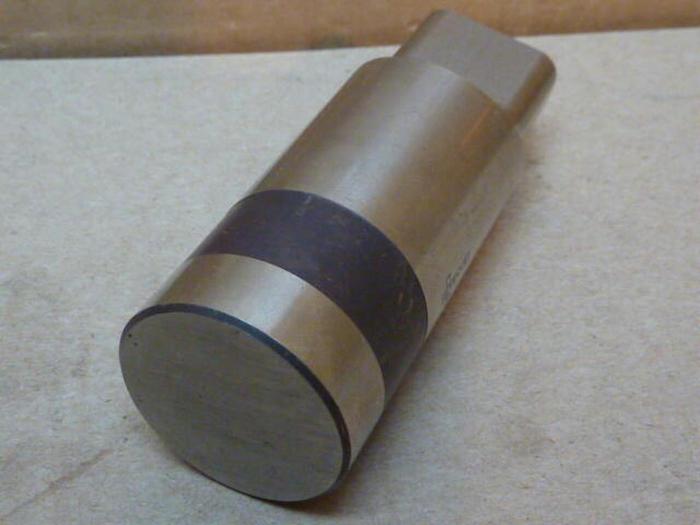 MOELLER Hydraulic Press Punch PM032H-2600-30   HD #31886