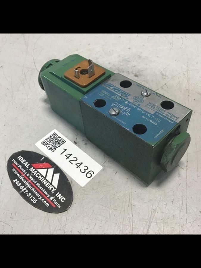 Used VICKERS Valve DG4V-3-22A-M-U-HL7-60 USED