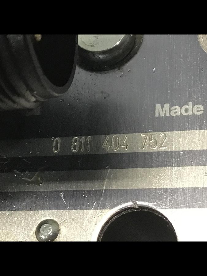 Used BOSCH 0 811 404 752