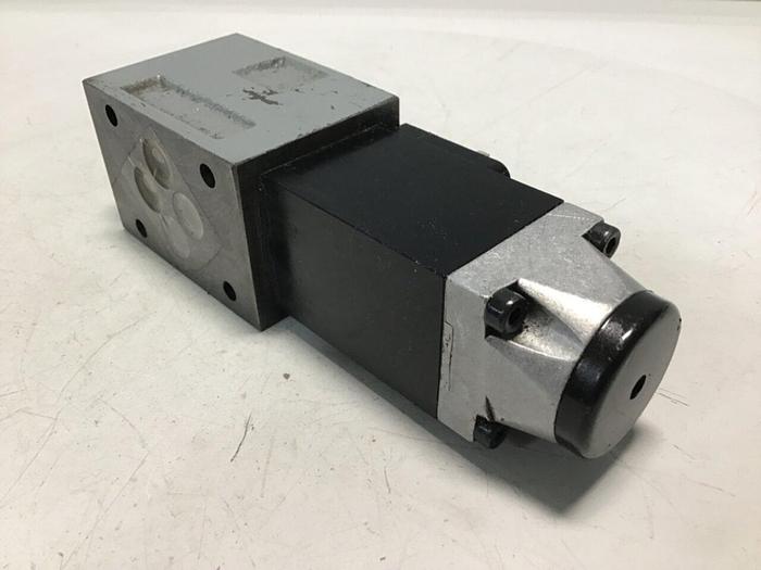 Used REXROTH Valve 3WE6A51AG24N9K4R08V #90391