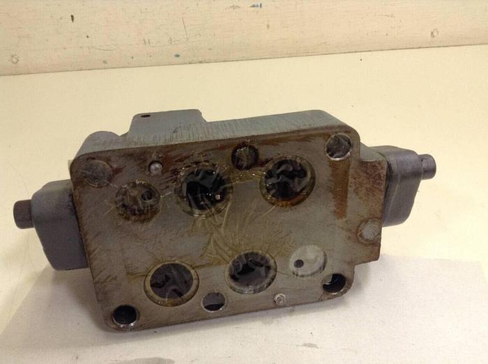 Used REXROTH Valve 4WEH22U606AG24N9TK4V #68261