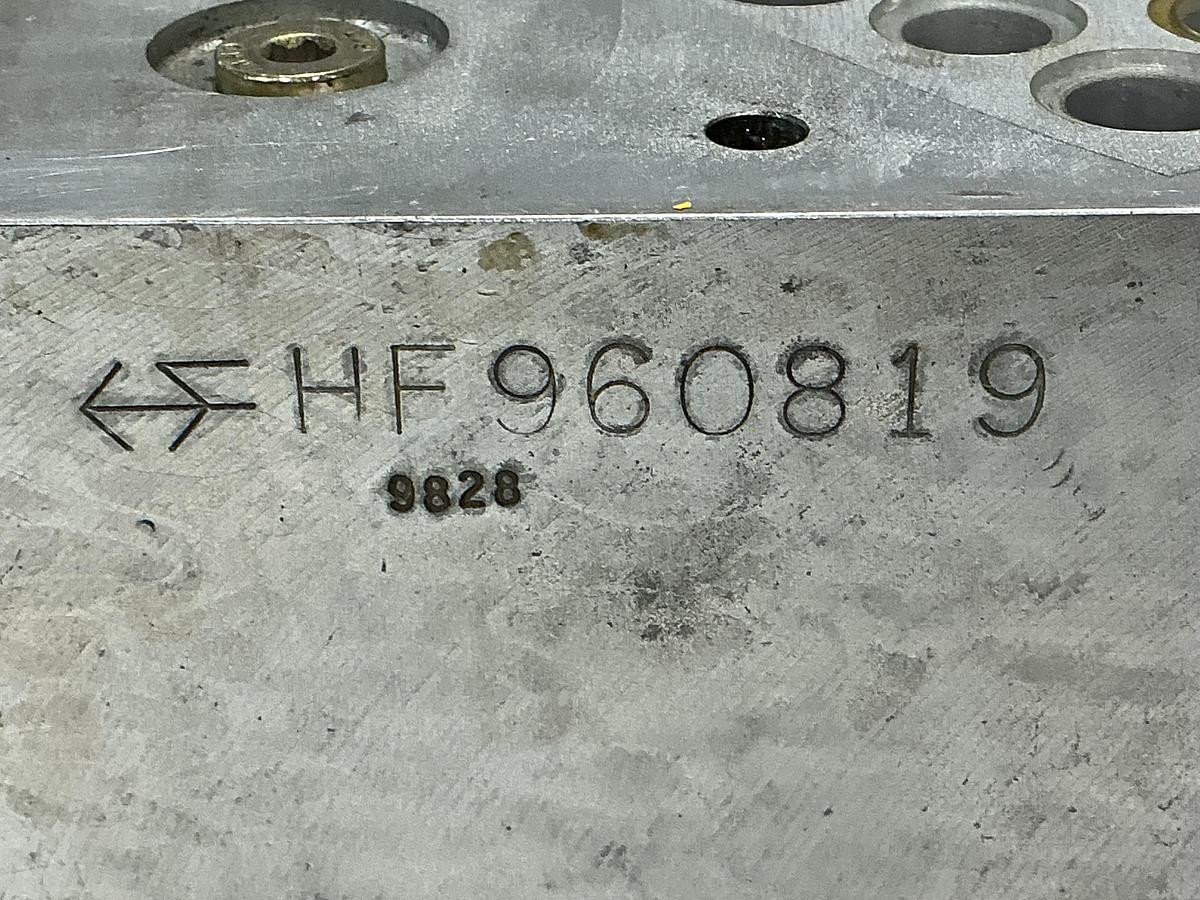 Used HYDRA FORCE HF960819