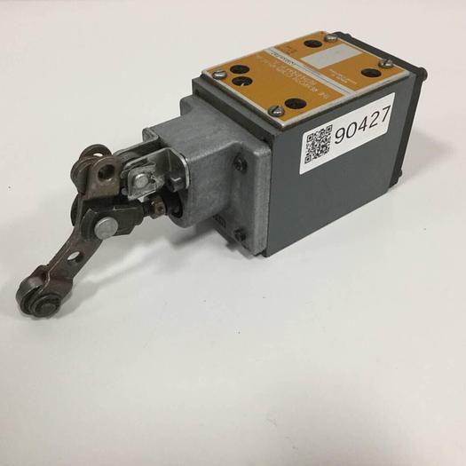 Used REXROTH Valve 54WMRC10D30SO122 #90427