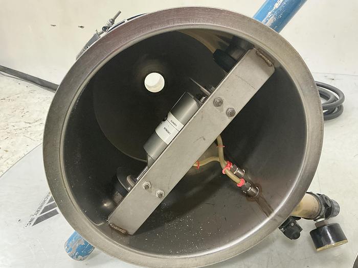 Used NOVATEC 09758