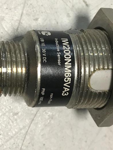 Used WENGLOR Inductive Sensor IW200NM65VA3 #115151