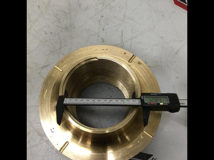 Used CINCINNATI MILACRON Tie Bar Drive Nut VT400-54 / TBDN #114692