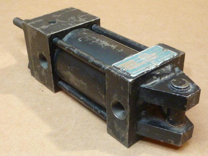 Used PARKER HANNIFIN Cylinder CBB 2A 130 #32304