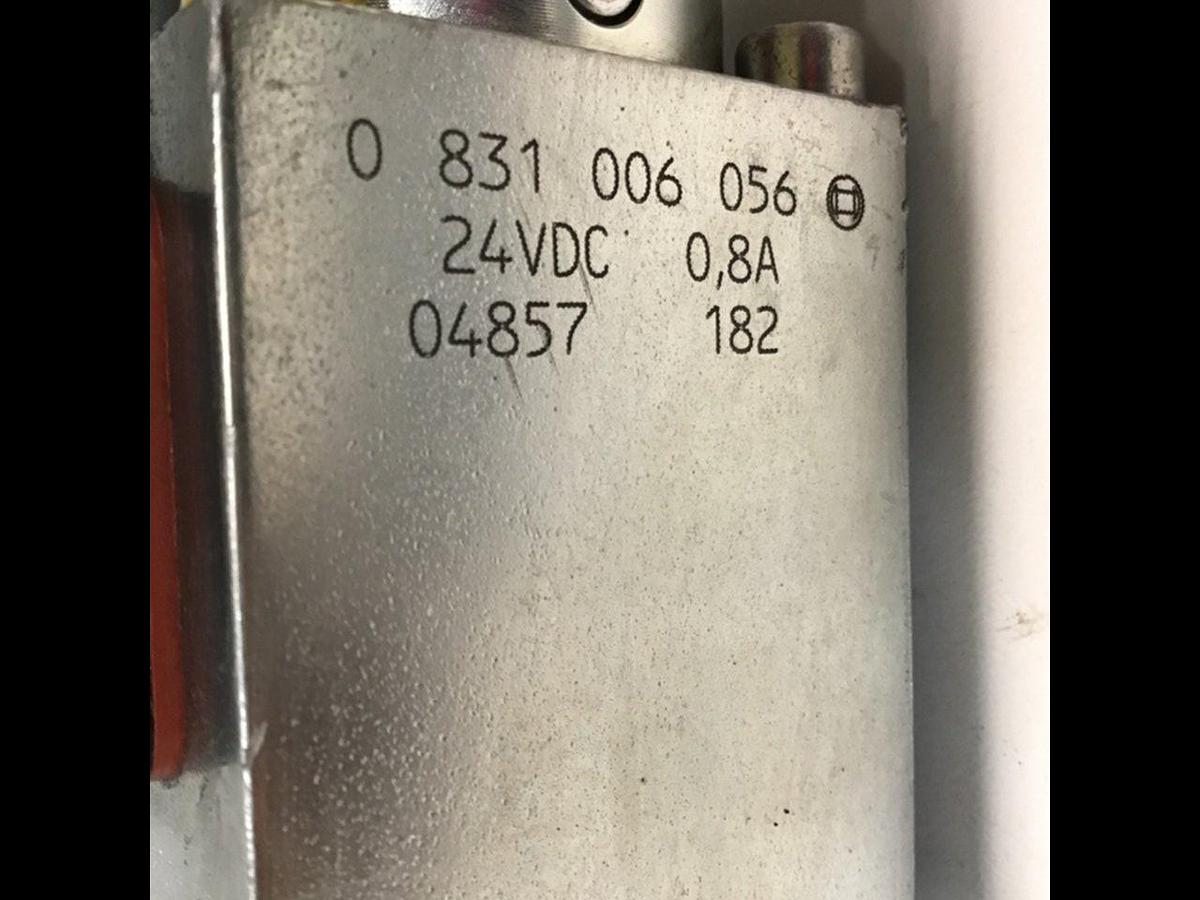 Used BOSCH Valve 0 811 402 166 #144594