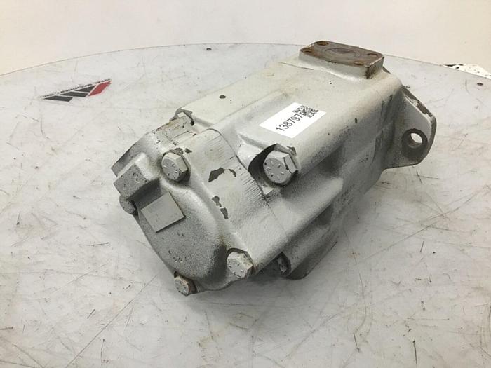 Used VICKERS Pump 3525VQH25A17 #138797