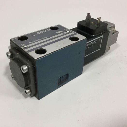 Used BOSCH Valve 0 810 090 215 #91259