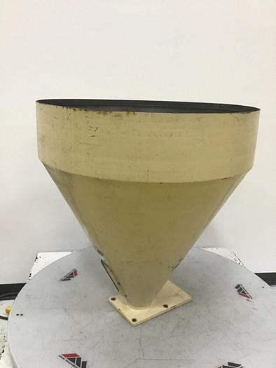 Used GENERIC Hopper 31X31HOP #130439