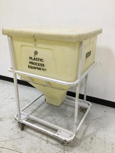 Used PPE Plastic Rolling Surge Bin MTB375 USED