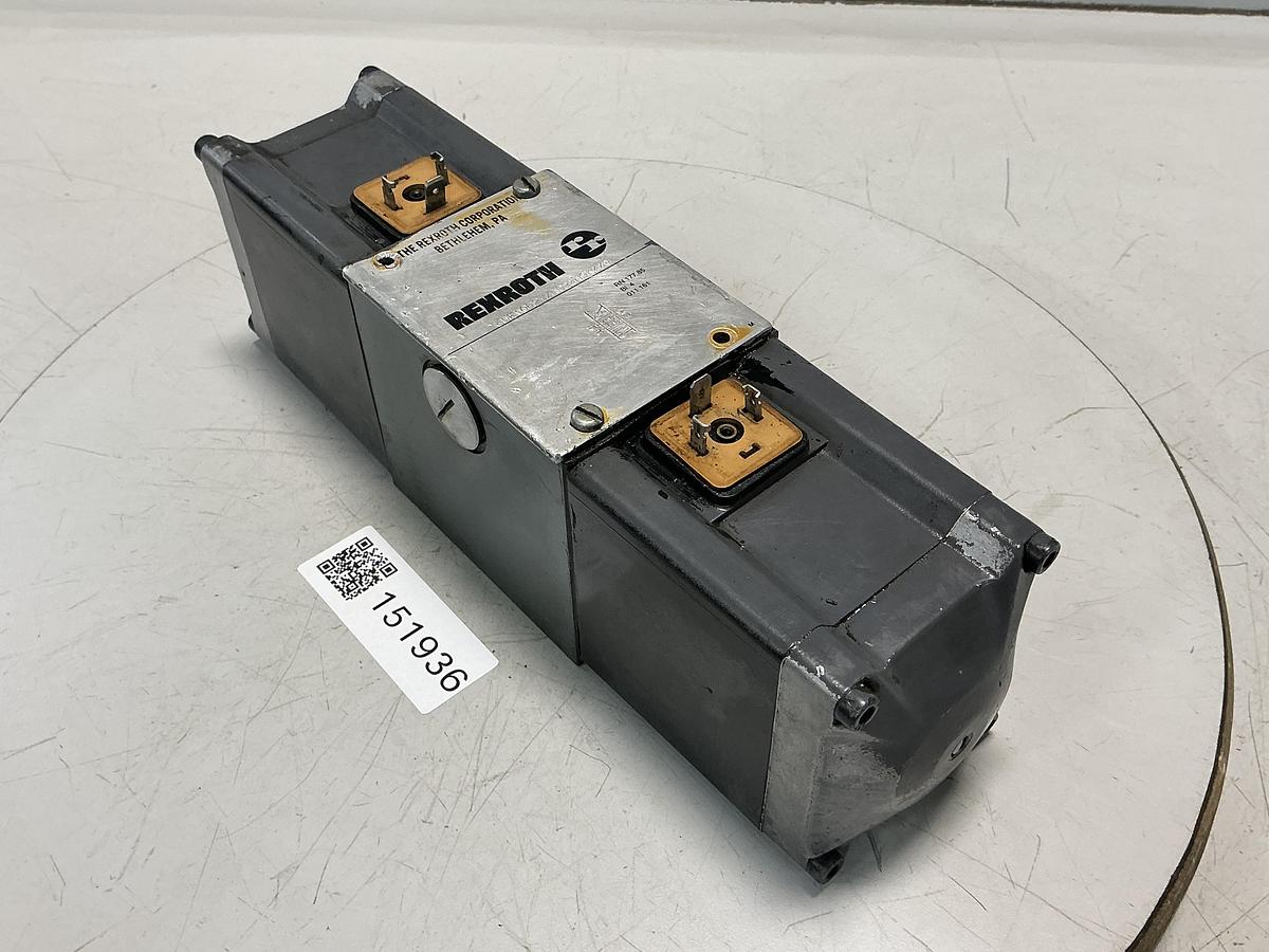 Used REXROTH 4WE10E21/AG24N9K4/V
