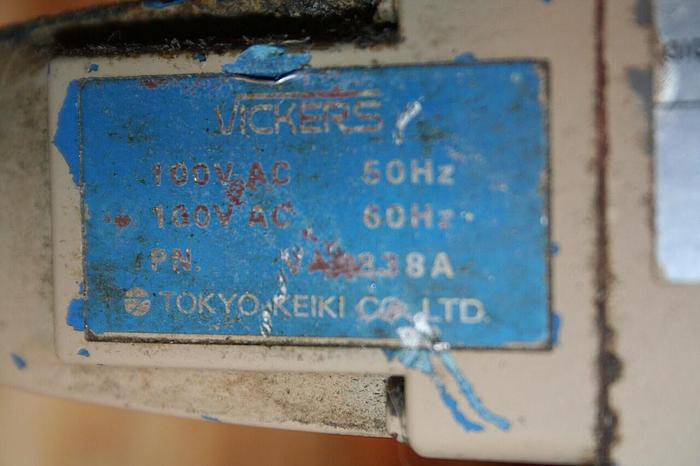 Used VICKERS Hydraulic Screw Motor MHT90-9595-30-IA96 Used