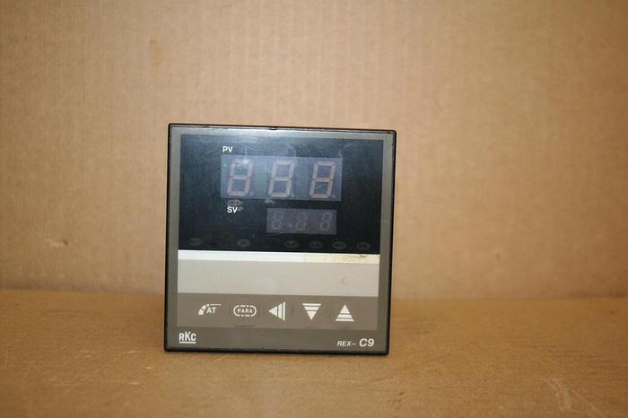 Used RKC Temperature Control REX-C9 Used