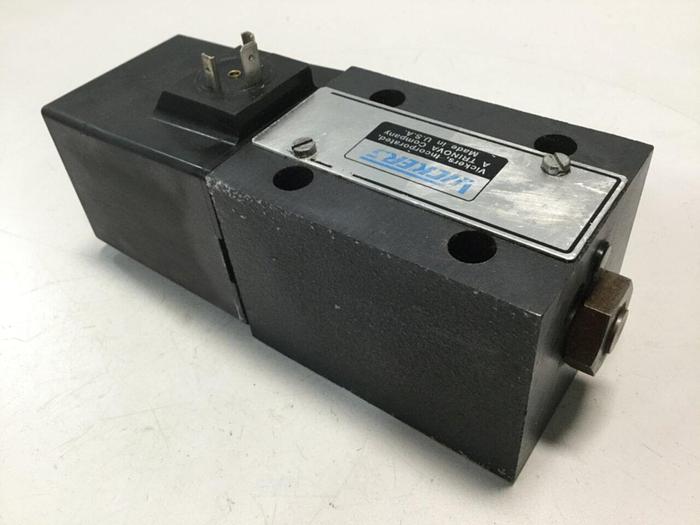 Used VICKERS Valve DG454012BUH60S552B97S #110412