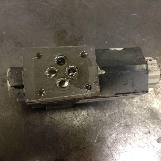 Used YUKEN Directional Valve DSG-01-2B11B-D24-50 #70648