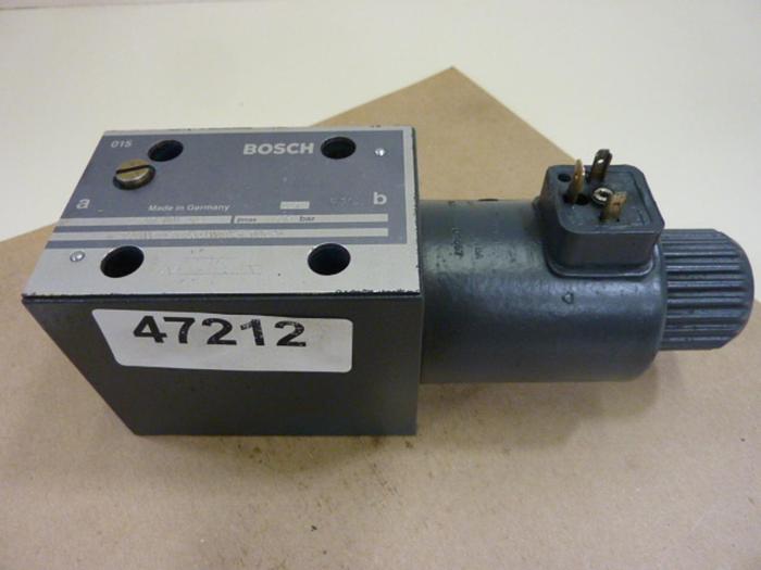 Used BOSCH Valve 0 810 001 909 #47212
