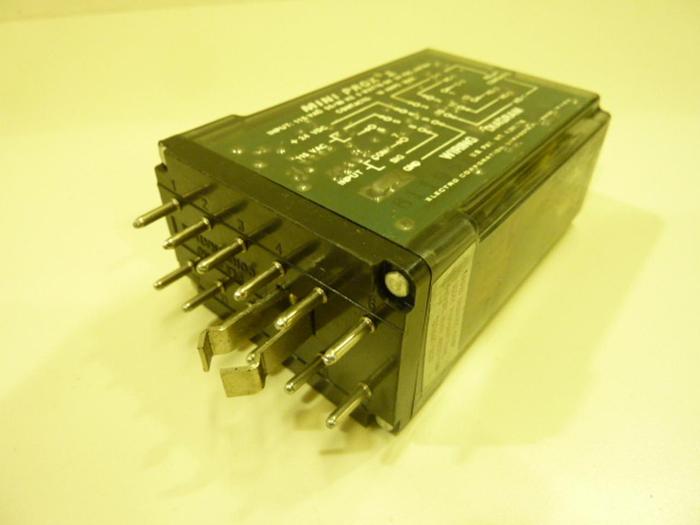 Used ELECTRO CORP Mini Relay 55125A #43327