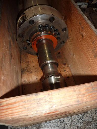 Used GENERIC Hydraulic Cylinder CYL122 #27122