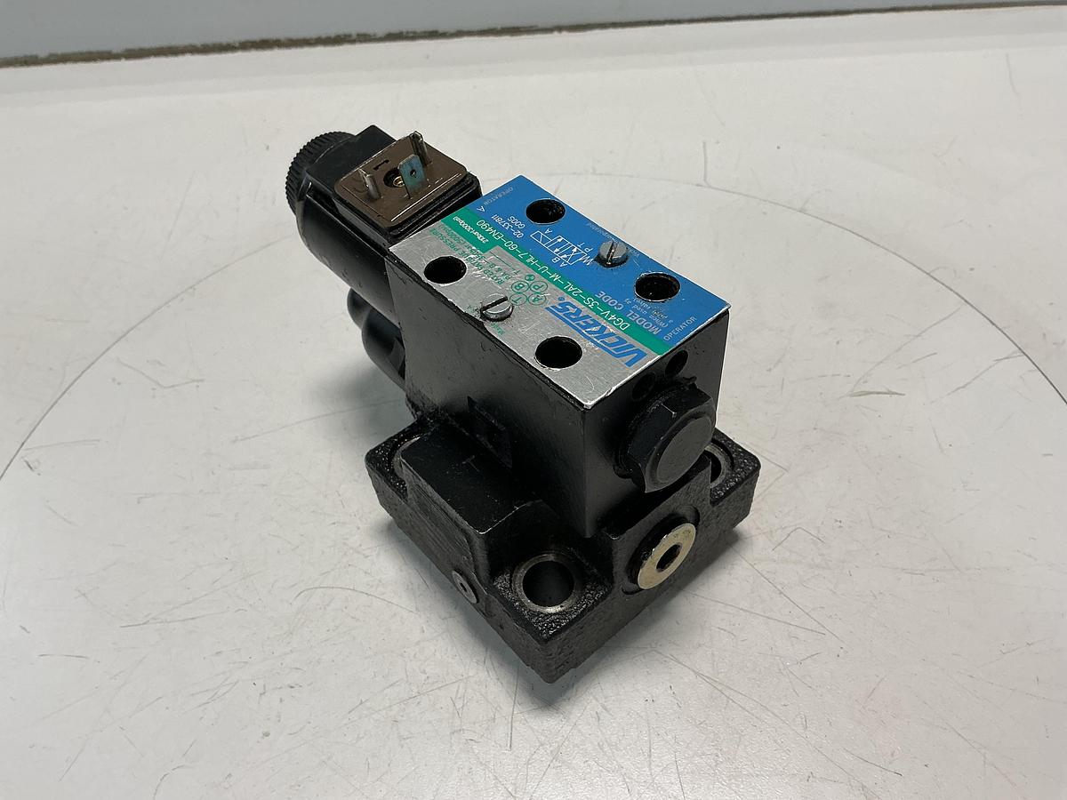 Used VICKERS DG4V-3S-2AL-M-U-HL7-60-EN490