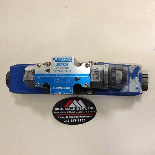 Used VICKERS Directional Control Valve DG4V36CMP7H7P1050 #77773