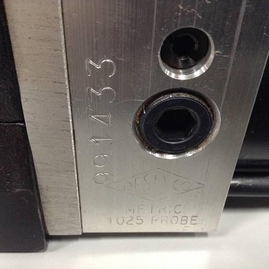 Used DESTACO Pneumatic Hold Clamp 991MAR-031M-270B-57-44-DS #90088