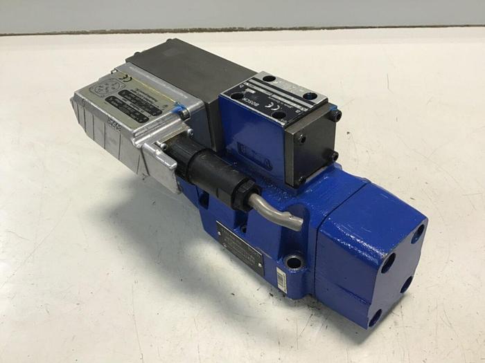 Used BOSCH SERVO Proportional Valve 0 811 404 614 USED