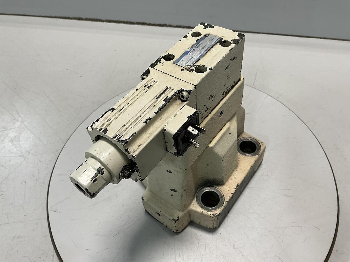 Used YUKEN KOGYO EDG-01V-H-1-PNT11-5096-R