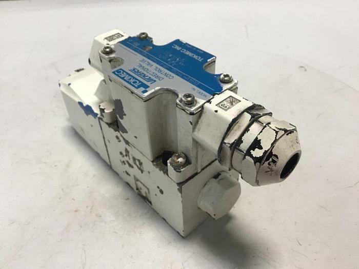 Used VICKERS Valve DG4V-3-0AL-M-P7-H-7-B25-50 #134419