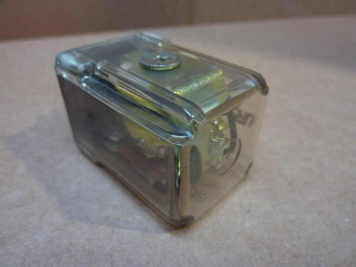 Used SIGMA CONTROL Relay 50R02 6AC SCO #38283