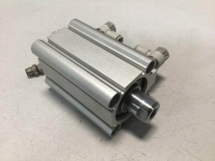 Used SMC Cylinder CDQ2B32-40DZ #115136
