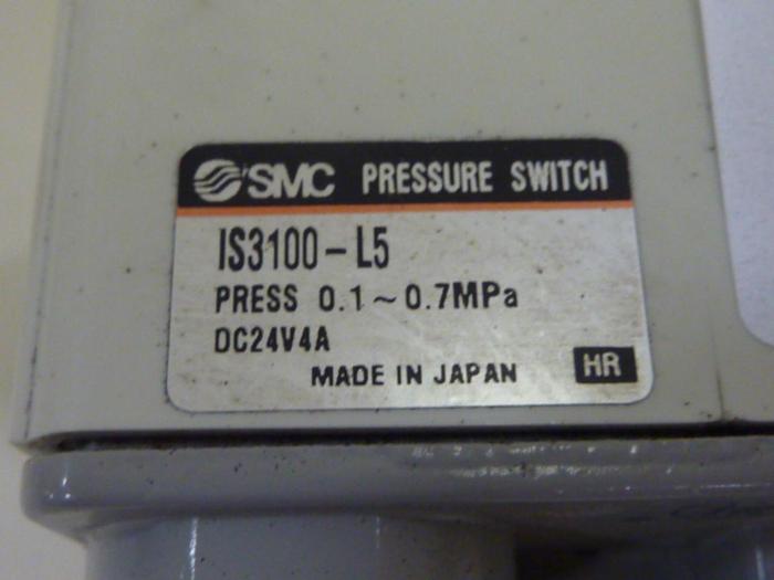 Used SMC Pressure Switch IS3100-L5 #60148