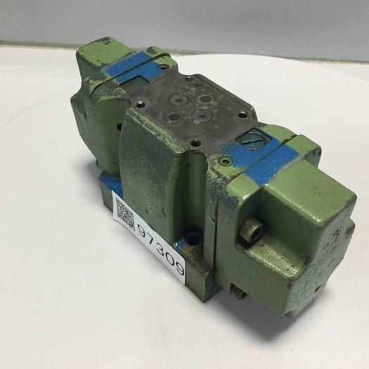 Used VICKERS Pilot Valve DG5S56CUH13S300 #97309