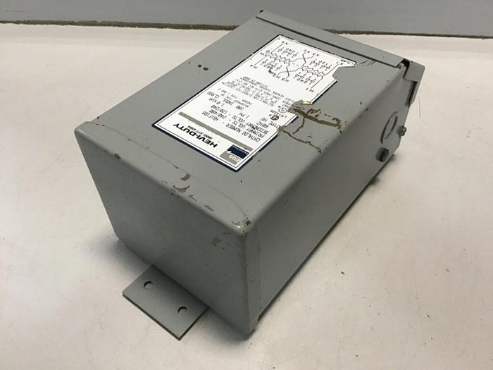 Used SOLA 1 kVA Transformer HS1F1BS #130553