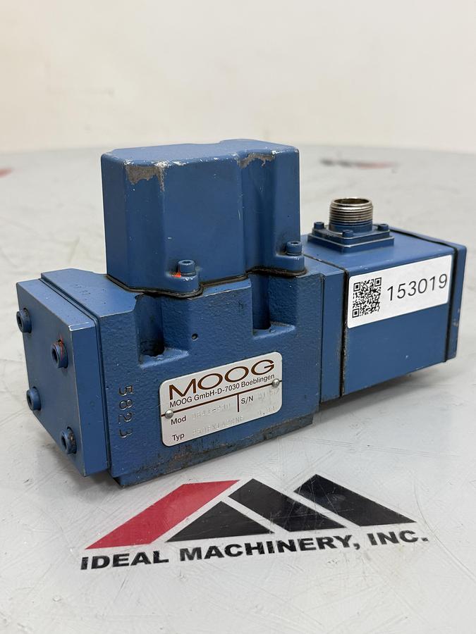 Used MOOG D641-230