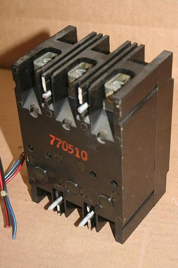 Used WESTINGHOUSE 30 Amp Circuit Breaker 2609D55G08 #20742