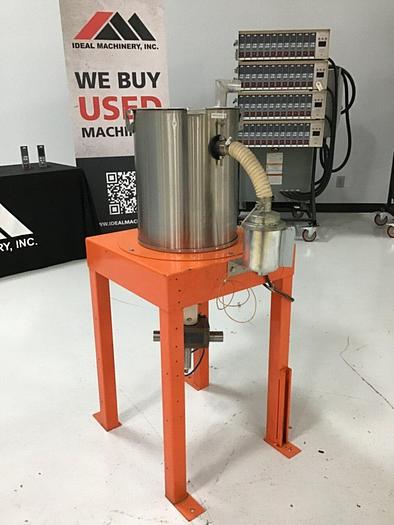 Used MOTAN Drying Hopper w/ Booster Heater BH/240V/1+2 KW Used