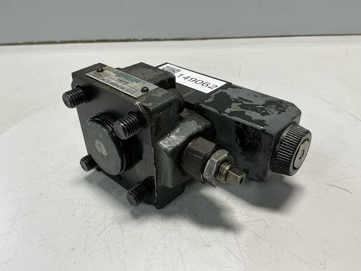 Used VICKERS DG4V-3-2AL-M-U-HL7-60